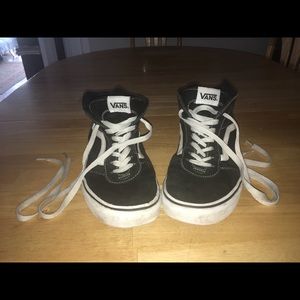 FINAL PRICE Vans High Ward Black Suede High Tops